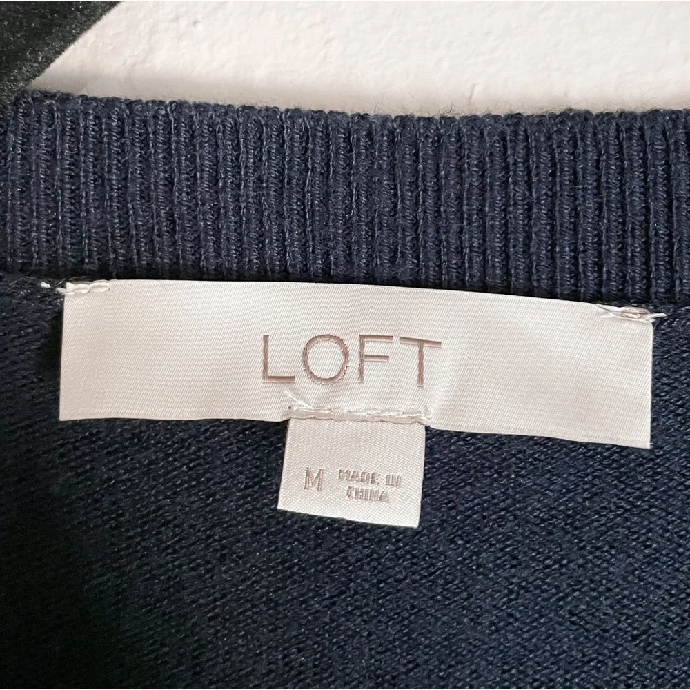 Lost L'Amour Longsleeve Pullover - Picture 6 of 7